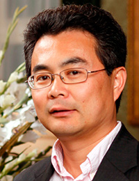 Image of Professor Jiebo Luo.